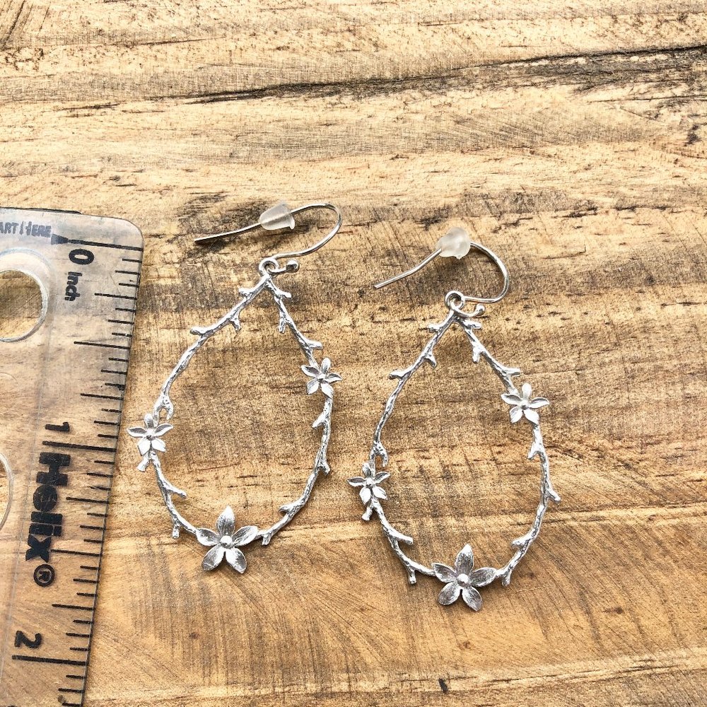 Silver Tone dangle dainty earrings